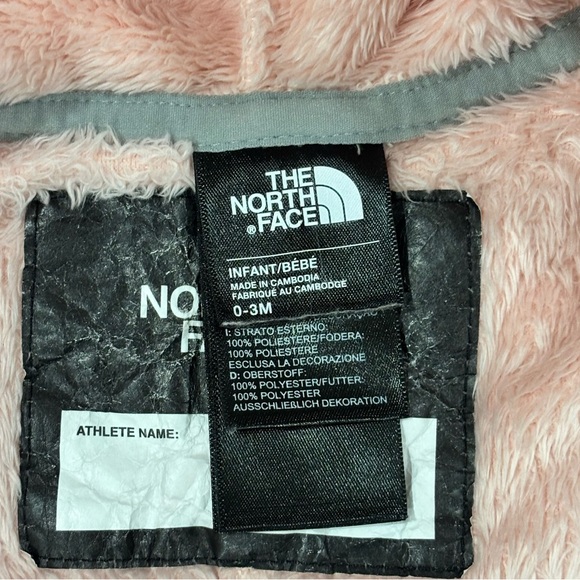 The North Face Infant Oso One-Piece Bunting Plush Pink and Gray 0-3M - Picture 9 of 12